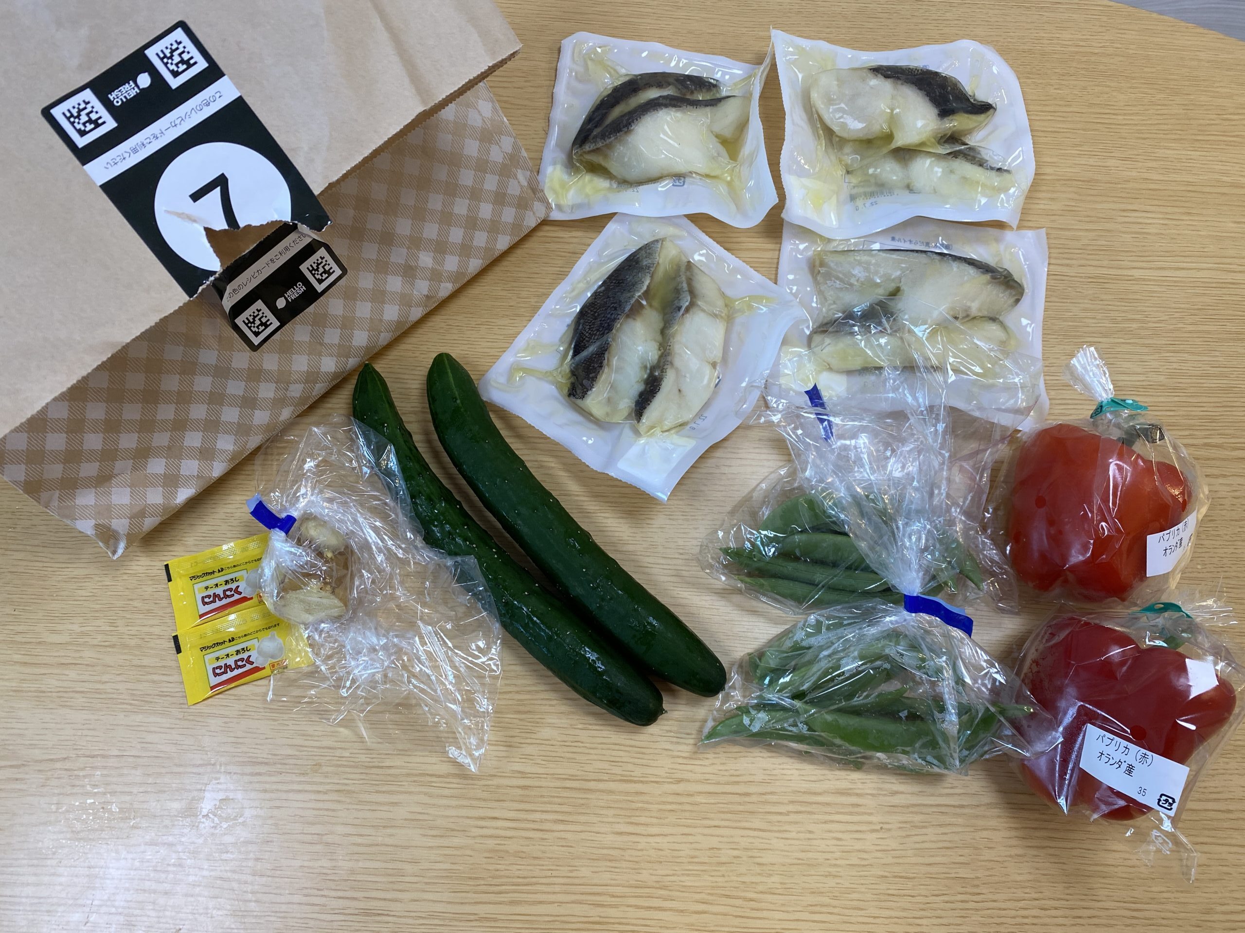 ハローフレッシュ 作った たらとカラフル野菜の広東風炒め&にんにく風味のたたききゅうり 20~30分